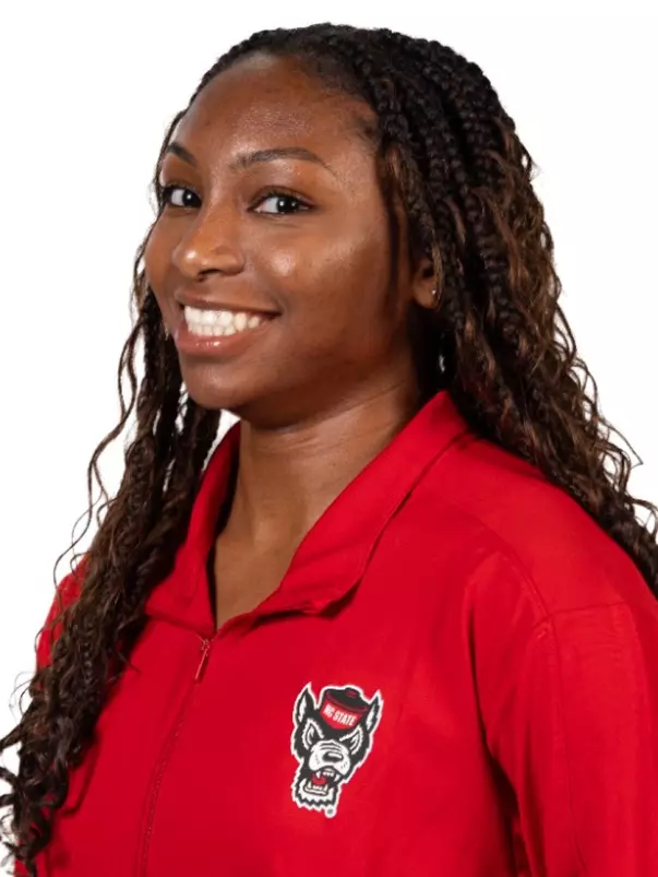 Syniya Thomas - NEW headshot