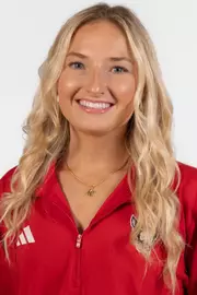 Kailee Adomaites Headshot