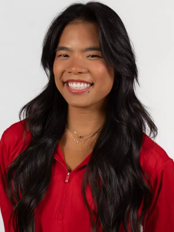 Maddie Hall Headshot