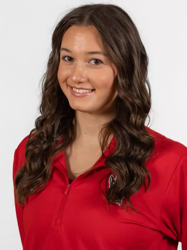 Elizabeth Strohecker Headshot