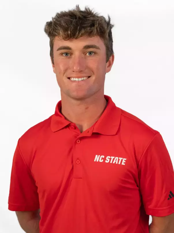 Evan Woosley-Reed headshot