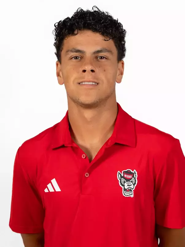 MTEN2526 Noah Gabriel head shot