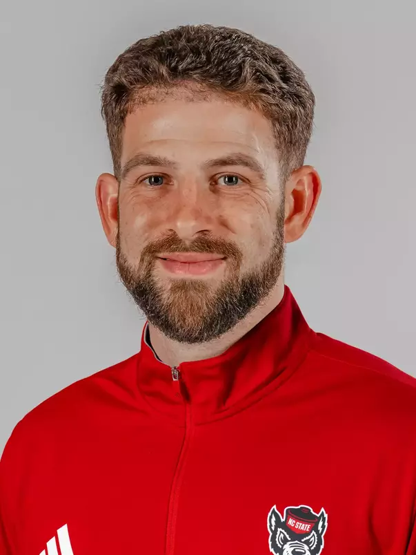 Reed Vial 25-26 headshot