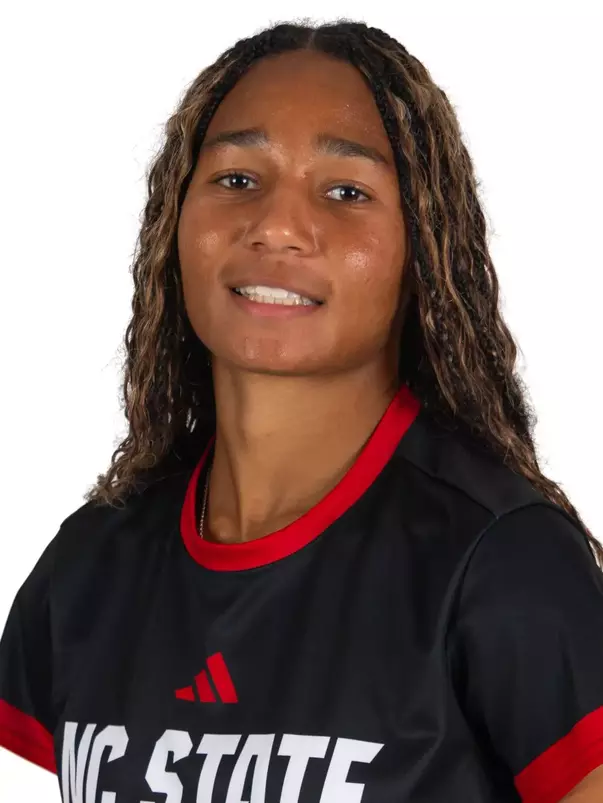 Kennedy Eva-Buckner Headshot