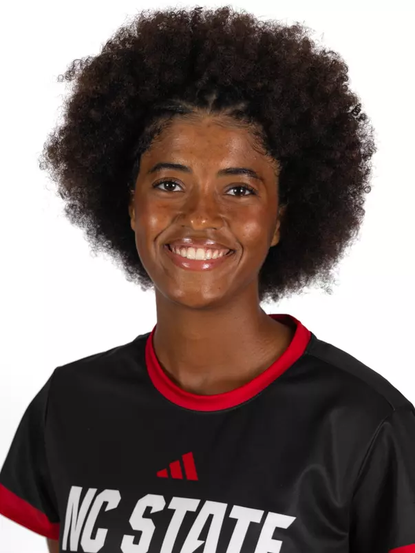 Rosalie Olou Headshot