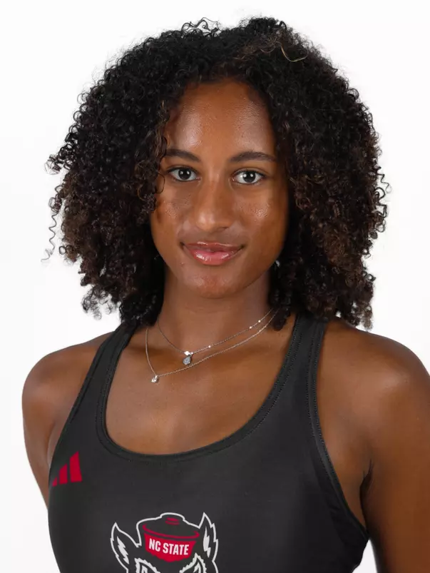 Victoria Osuigwe Headshot