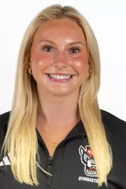 Katie Harper Headshot