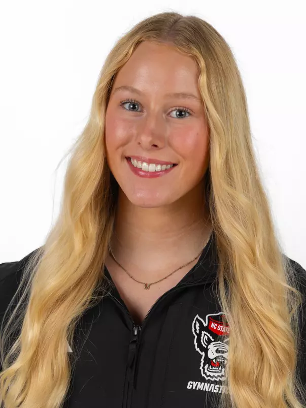 Maggie Waterstreet Headshot