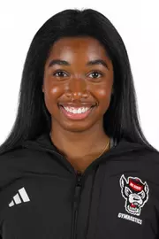 Lauren Wright Headshot
