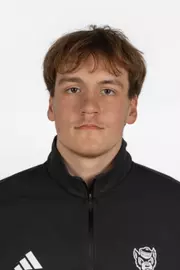 Jan Garja Swimming Headshot