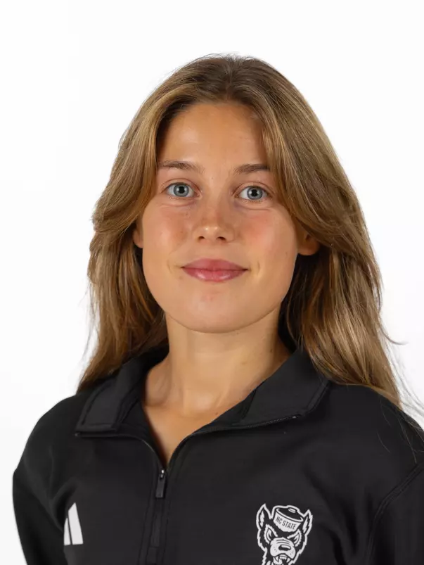 Fleur Templier 2026 XC Headshot