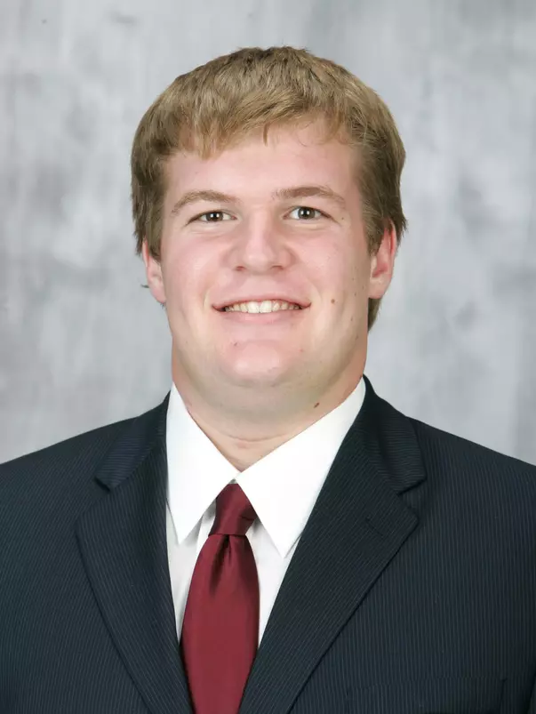 Zach Loppnow Headshot