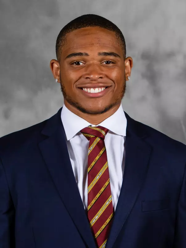 gophers defensive lineman D?Vion Harris (33)