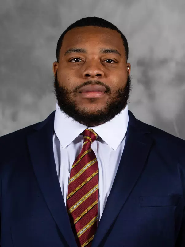 gophers defensive lineman Jamaal Teague (52)