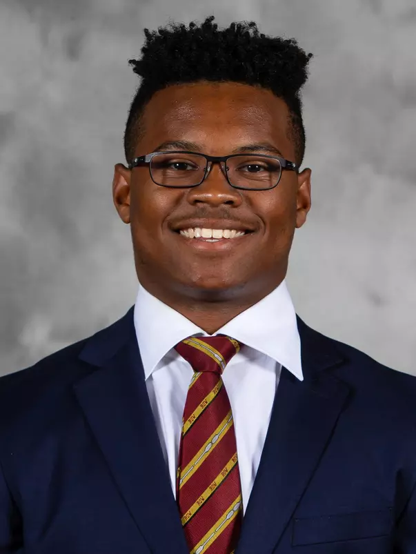 gophers defensive back Austin Winfield (42)