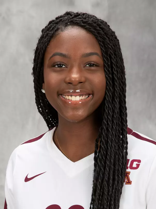 Adanna Rollins headshot