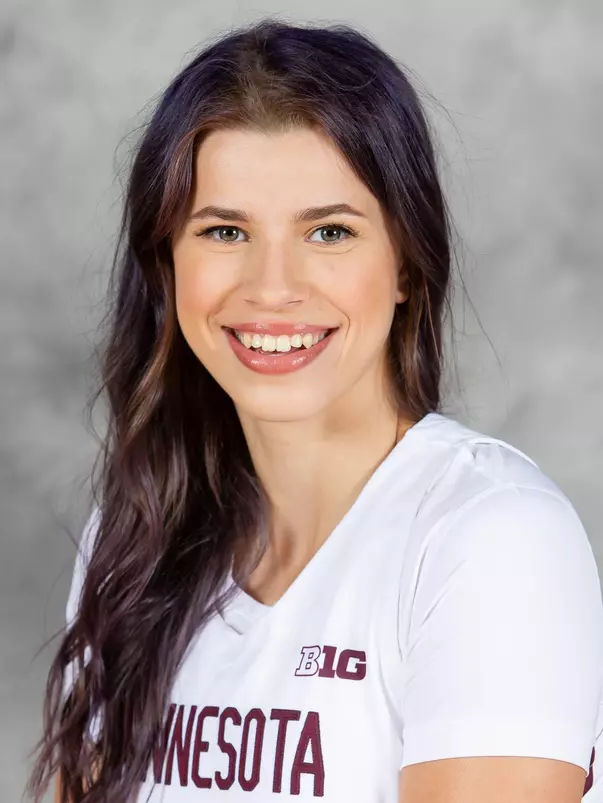 Masha Adashchyk Head Shot