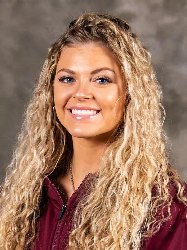 Ansleigh  Hollifield