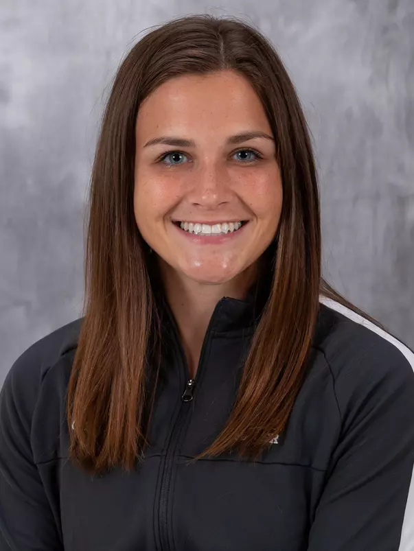 Delaney Stekr (headshot)