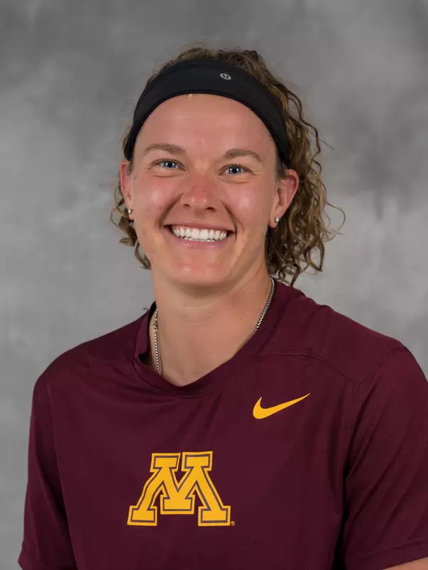 Hobbs Tarah head shot