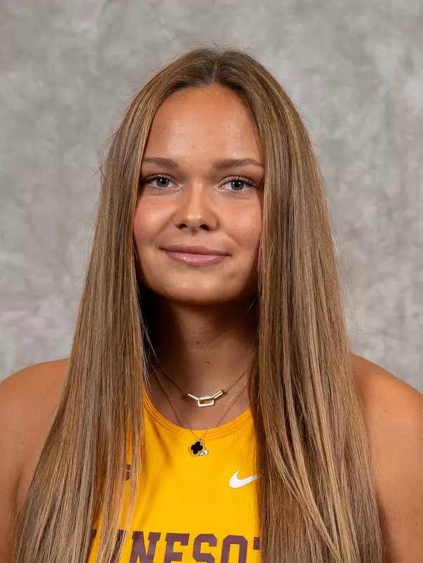 Nora Knezevic Headshot