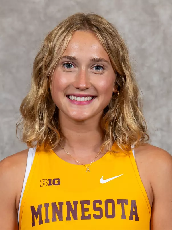 Aiva Schmitz Headshot