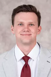 Zachary Robbins headshot