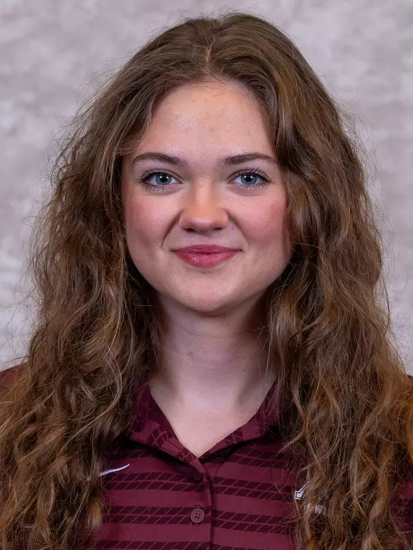 Fauson_Alexa_headshot_2627
