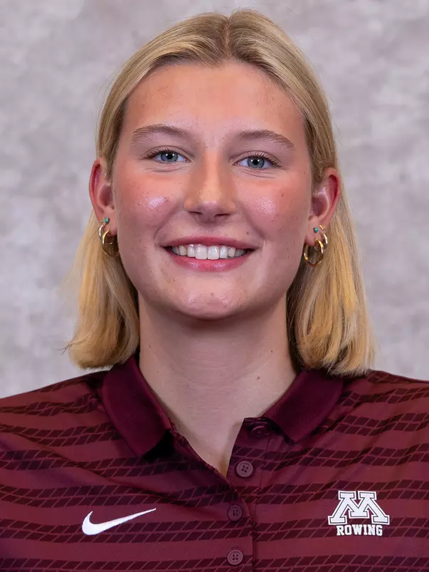 Loehrl Syd_headshot_2627