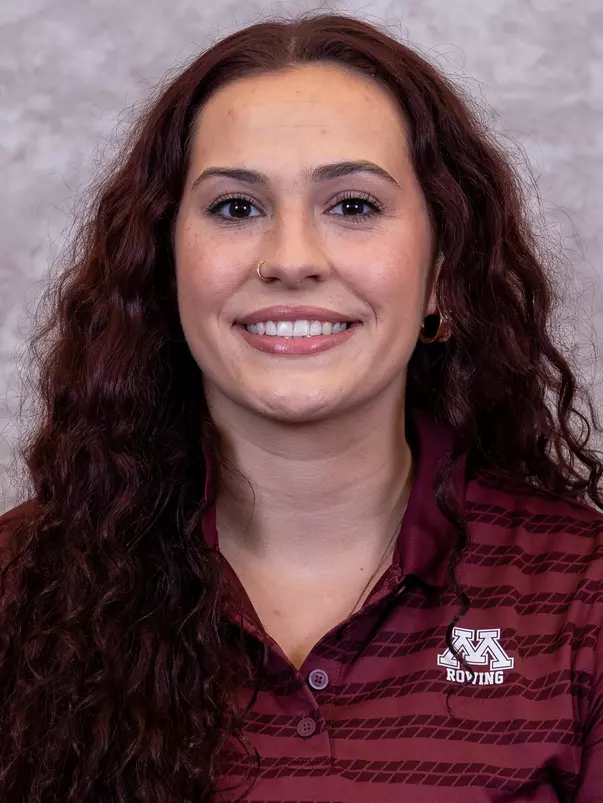 Strohsack_Danna_headshot_2627