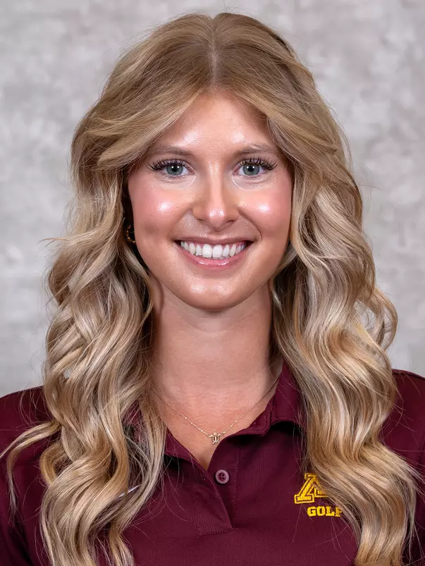 Cameron_Emree_2627_Headshot