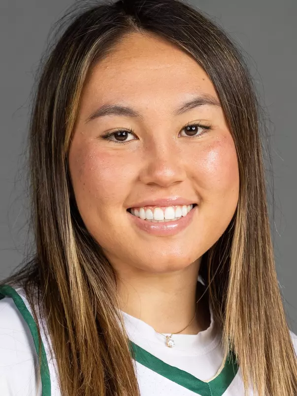 Junie Dickson headshot 2021-22