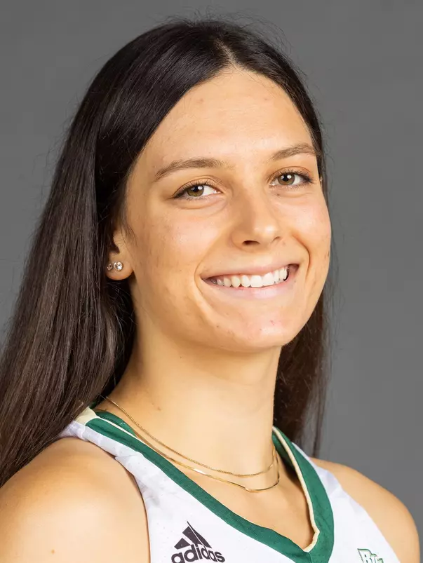 Zoe Stachowski headshot 2021-22