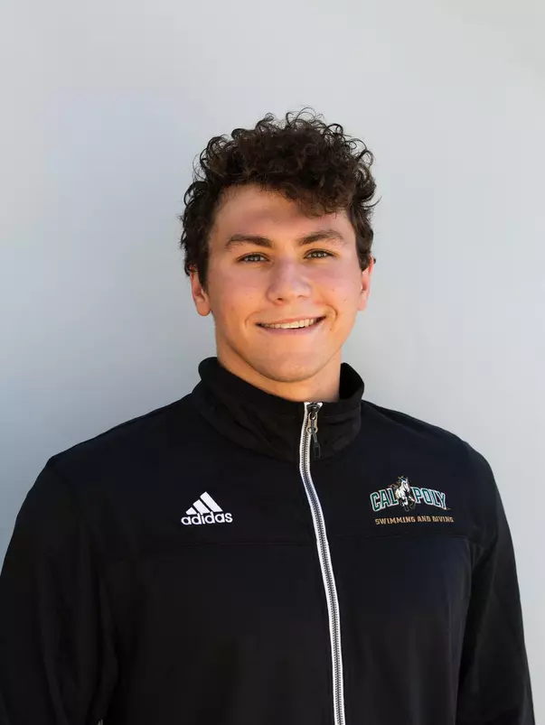 Chris Hogan headshot 2020-21