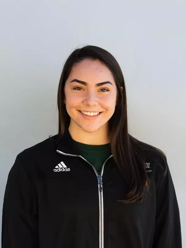 Jacqueline Samaniego headshot 2020-21