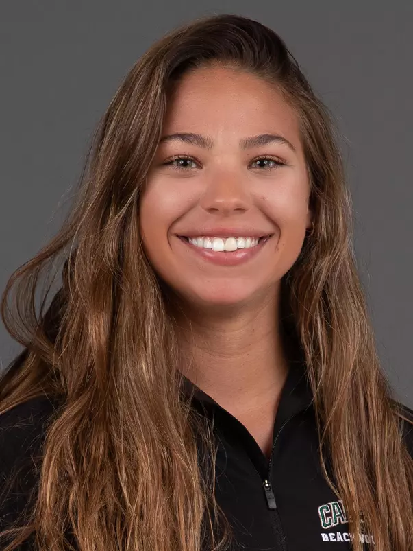 Macy Gordon 2021 Headshot