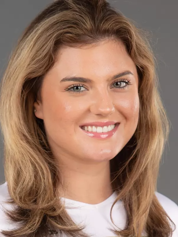 Lizzy Markovska headshot 2021