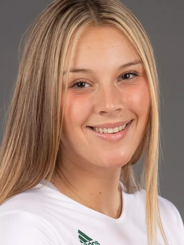 Kate Slack headshot 2021