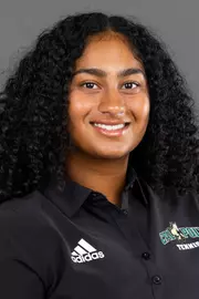 Womens Tennis - Shreya Ravilla. 9/25/22 Photo by Owen Main