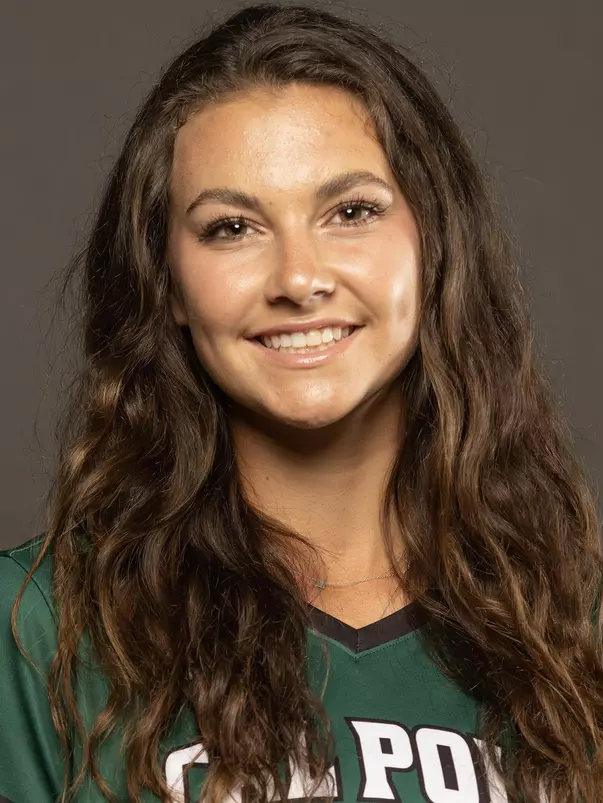 Emily Nedom 2022 headshot