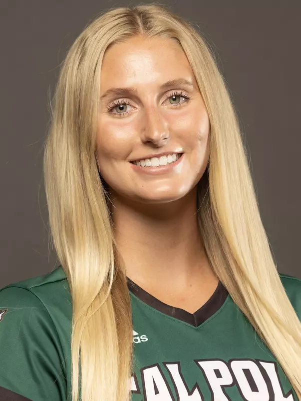 Maille Smith 2022 headshot