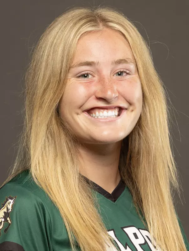 Caylie Button 2022 headshot