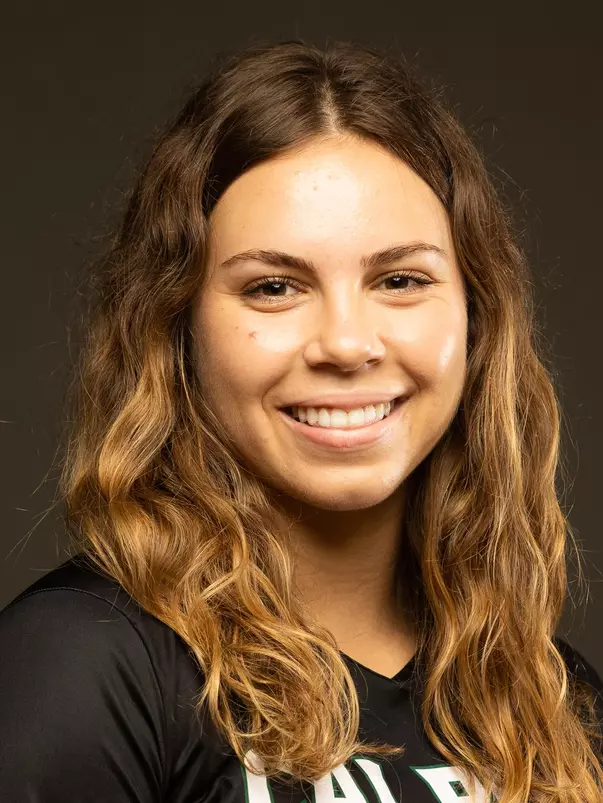 Maya Bartkowiak 2022 headshot