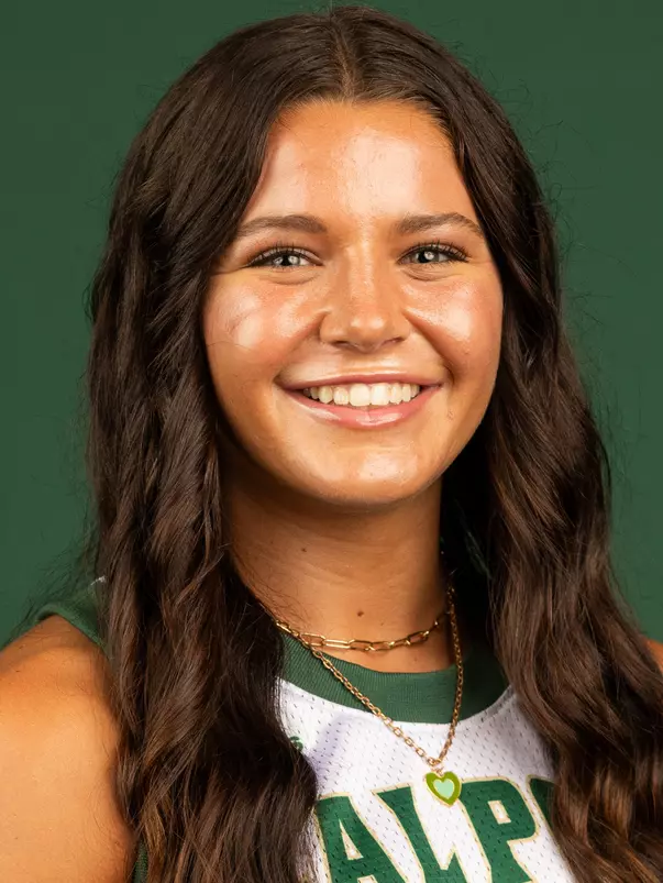 Jordan Hoffman headshot 2023