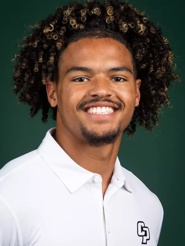 Donovan Saunders headshot 2023
