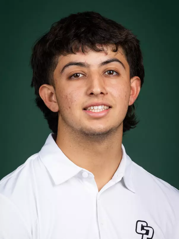 Noah Serna headshot 2023