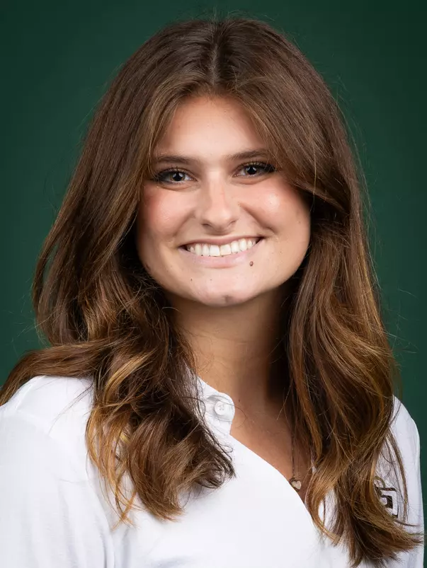 Marielle Thomas headshot