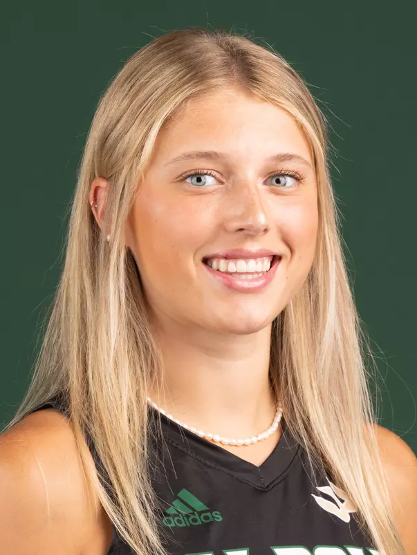 Emme Bullis headshot 2023