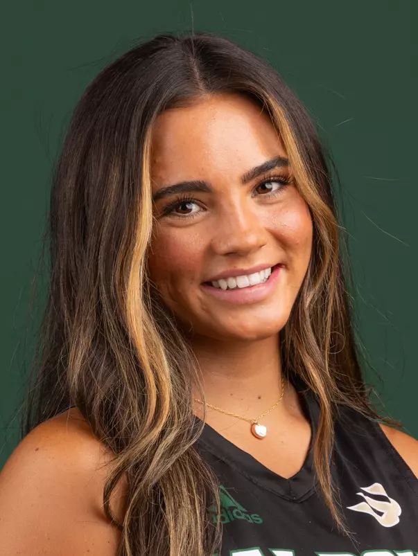 London Haberfield headshot 2023