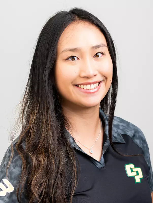 Kamille Dimayuga headshot 2023